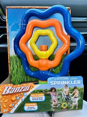 New Banzai Cyclone Spin Sprinkler - Blue, Orange, Yellow